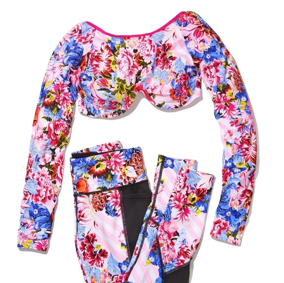 VICTORIA’S SECRET X MARY KATRANTZOU CROP TOP - Picture 3 of 3